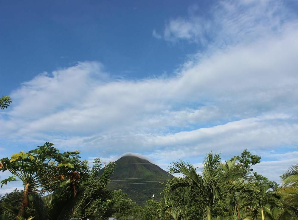 Hotel Vista Del Cerro La Fortuna Exteriér fotografie